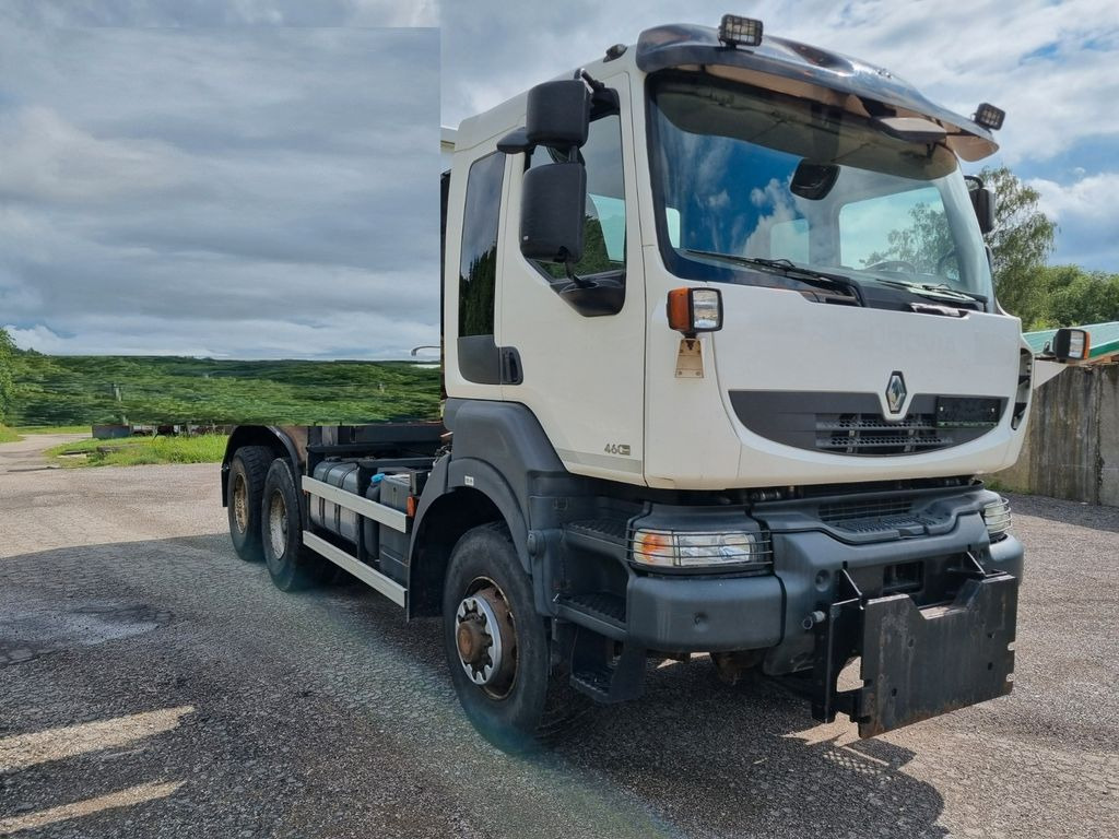 Renault KERAX 6x6 32.460 EURO 5 chassis - شاحنة بهيكل معدني للمقصورة: صورة 2 Renault KERAX 6x6 32.460 EURO 5 chassis - شاحنة بهيكل معدني للمقصورة: صورة 2