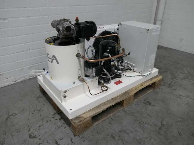 GEA ice generator DUAL-PACK 12 - آلة الغذاء: صورة 1 GEA ice generator DUAL-PACK 12 - آلة الغذاء: صورة 1