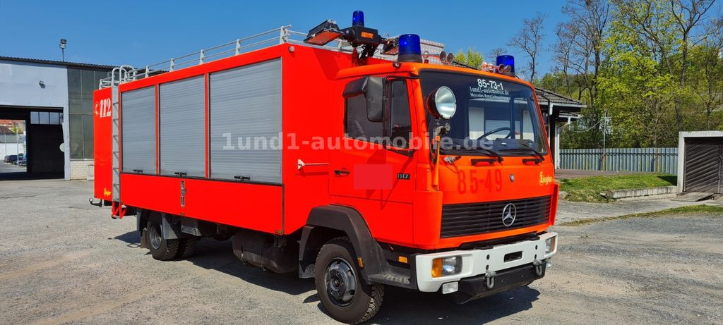 Mercedes-Benz 817 Feuerwehr GWG Nur 9.650 orig. Km 817 Feuerwehr GWG Nur 9.650 orig. Km - شاحنة حريق: صورة 2 Mercedes-Benz 817 Feuerwehr GWG Nur 9.650 orig. Km 817 Feuerwehr GWG Nur 9.650 orig. Km - شاحنة حريق: صورة 2