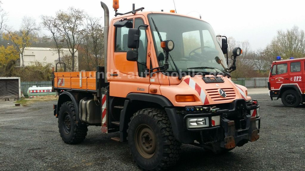 Mercedes-Benz Unimog U 300 Kipper Zugmaschine Kommunalhydraulik U 500 400 U 300 Kipper Zugmaschine Kommunalhydraulik U 500 400 - سيارة خدمات/ سيارة خاصة: صورة 2 Mercedes-Benz Unimog U 300 Kipper Zugmaschine Kommunalhydraulik U 500 400 U 300 Kipper Zugmaschine Kommunalhydraulik U 500 400 - سيارة خدمات/ سيارة خاصة: صورة 2