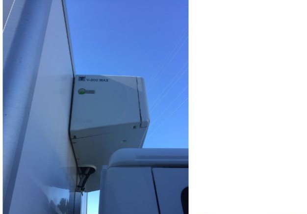 Iveco EUROCARGOeurocargo 100e19 - شاحنة متساوية الحرارة: صورة 3 Iveco EUROCARGOeurocargo 100e19 - شاحنة متساوية الحرارة: صورة 3