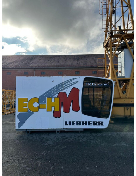 Liebherr 132EC-HM6, 60m jib, 2006yom - رافعة برجية: صورة 1 Liebherr 132EC-HM6, 60m jib, 2006yom - رافعة برجية: صورة 1