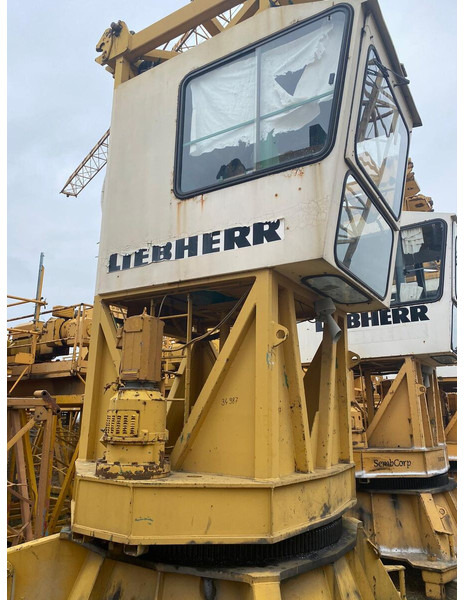 Liebherr 180EC-H10 - رافعة برجية: صورة 2 Liebherr 180EC-H10 - رافعة برجية: صورة 2