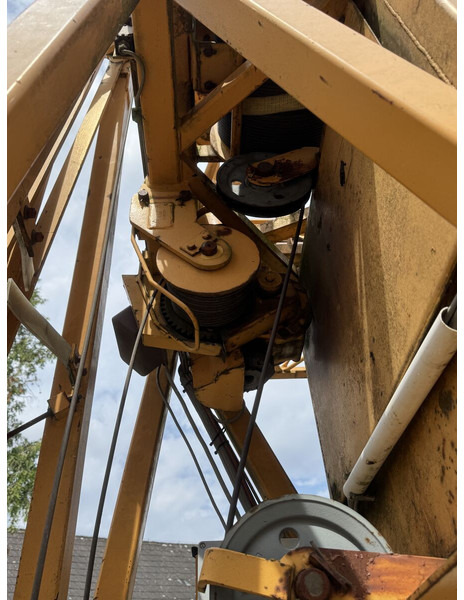 Liebherr 50K, 35m jib - رافعة ذاتية التركيب: صورة 3 Liebherr 50K, 35m jib - رافعة ذاتية التركيب: صورة 3