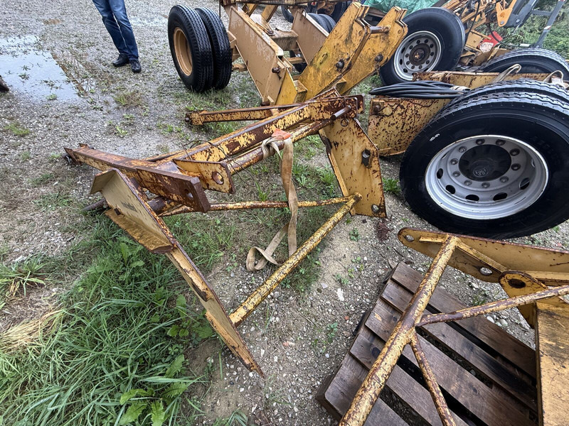 Potain axel, adapters - رافعة ذاتية التركيب: صورة 4 Potain axel, adapters - رافعة ذاتية التركيب: صورة 4