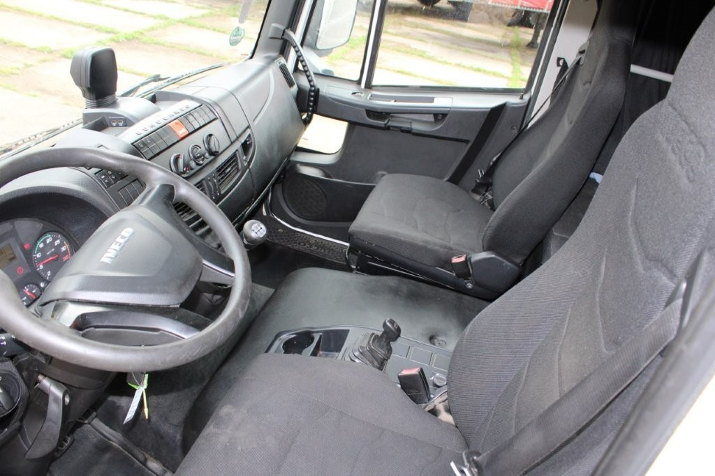 IVECO EUROCARGO 160 E320 + AGADOS - شاحنة ذات ستائر جانبية: صورة 5 IVECO EUROCARGO 160 E320 + AGADOS - شاحنة ذات ستائر جانبية: صورة 5