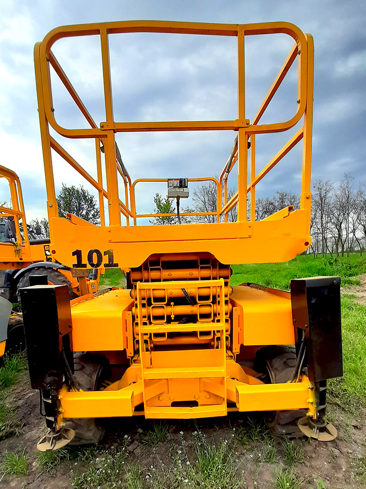 HAULOTTE Compact 12 DX - مرفاع مقصي: صورة 5 HAULOTTE Compact 12 DX - مرفاع مقصي: صورة 5