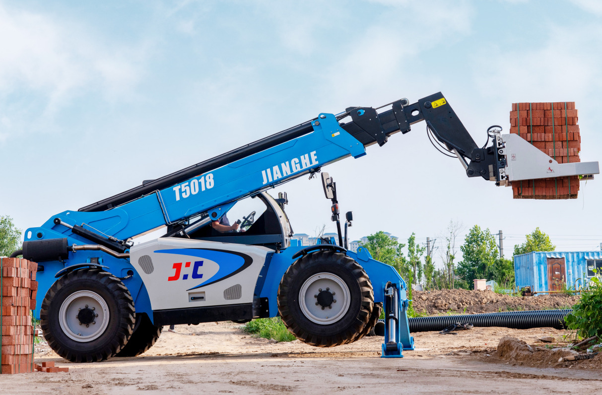 Jianghe T5018 - آلة رفع ونقل تلسكوبية: صورة 2 Jianghe T5018 - آلة رفع ونقل تلسكوبية: صورة 2