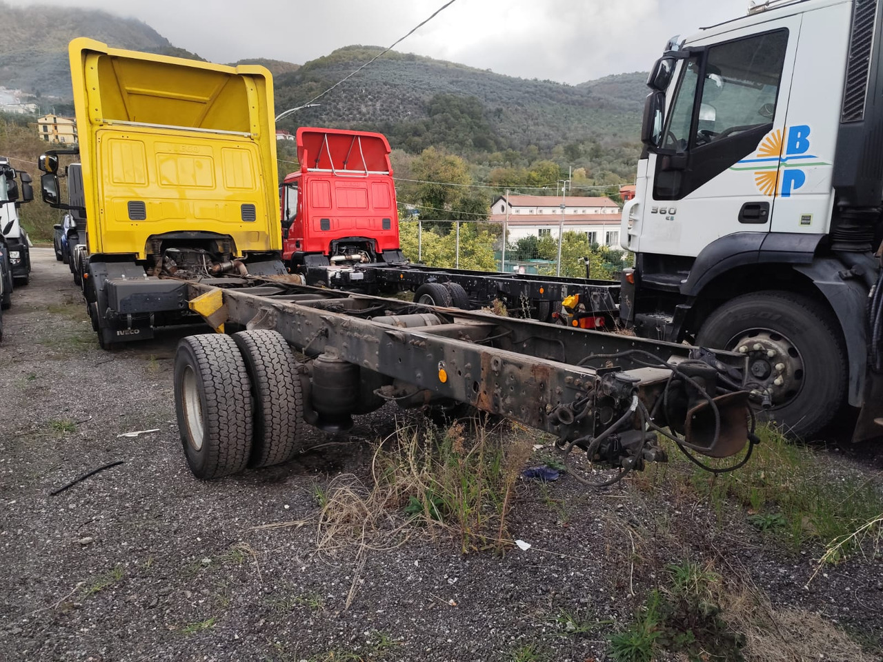 IVECO EUROCARGO 120E28P - شاحنة بهيكل معدني للمقصورة: صورة 4 IVECO EUROCARGO 120E28P - شاحنة بهيكل معدني للمقصورة: صورة 4