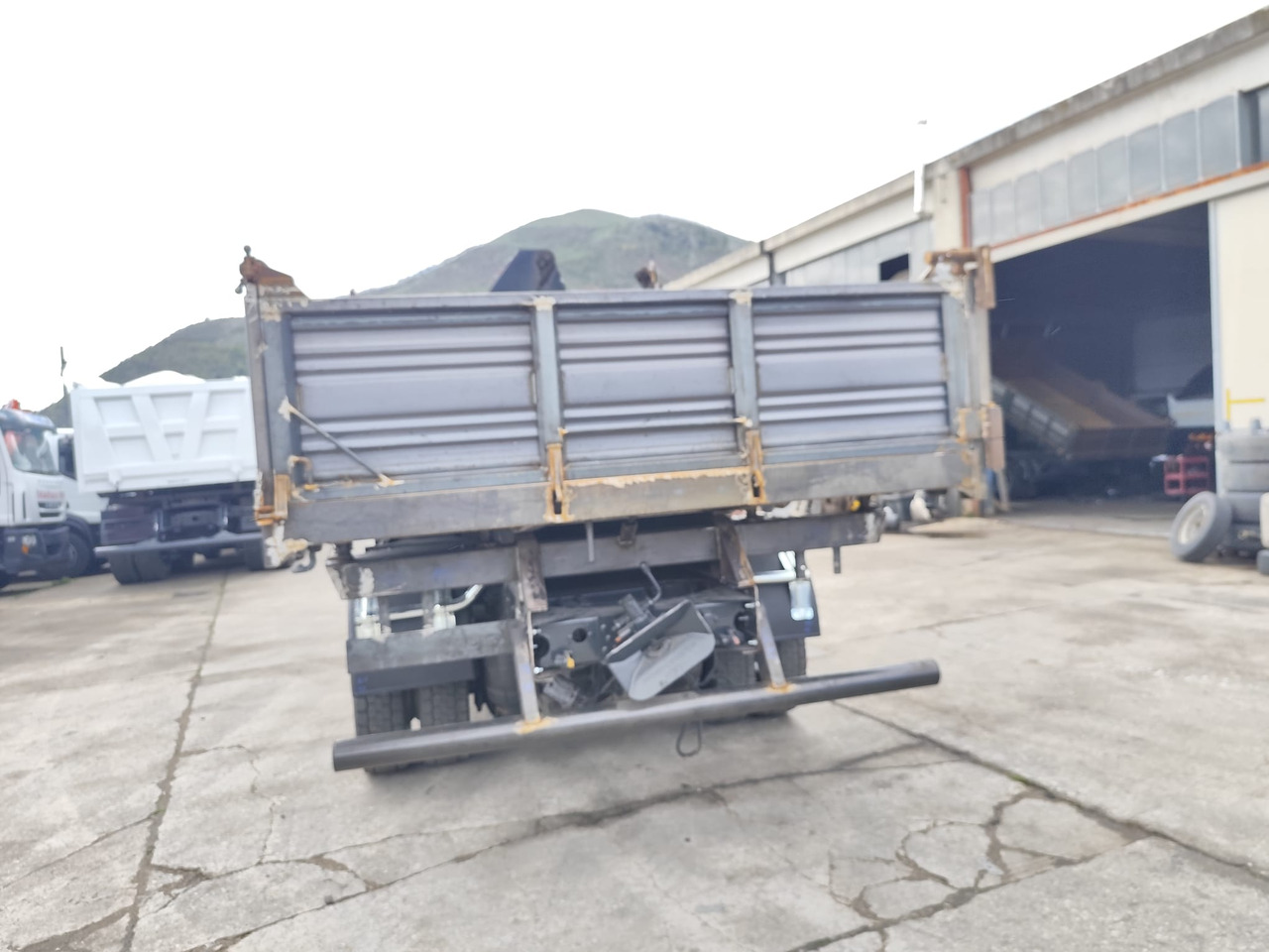 تأجير IVECO EUROCARGO 120E28 IVECO EUROCARGO 120E28: صورة 17 تأجير IVECO EUROCARGO 120E28 IVECO EUROCARGO 120E28: صورة 17