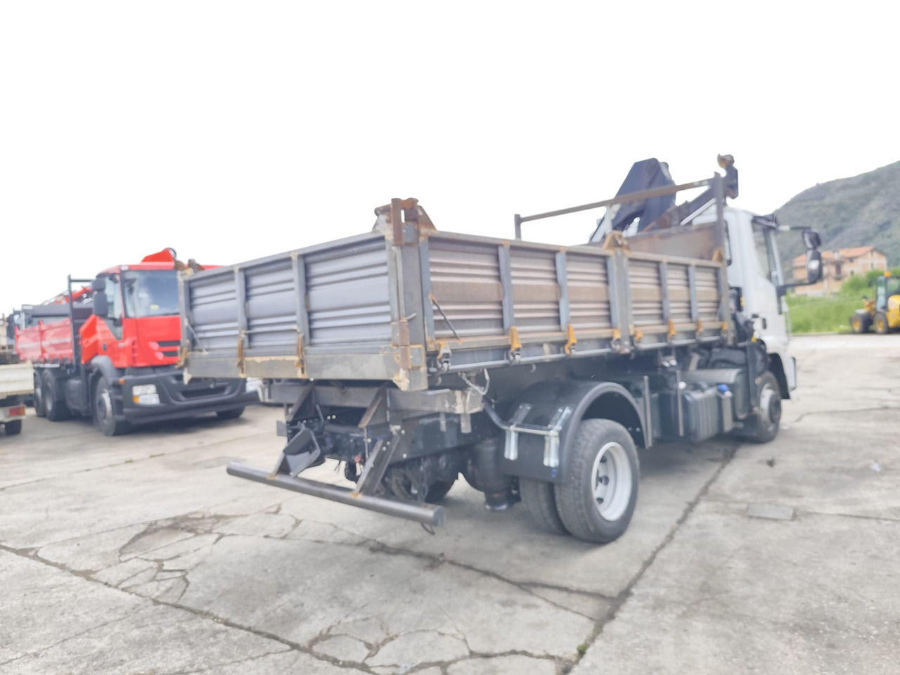 تأجير IVECO EUROCARGO 120E28 IVECO EUROCARGO 120E28: صورة 21 تأجير IVECO EUROCARGO 120E28 IVECO EUROCARGO 120E28: صورة 21