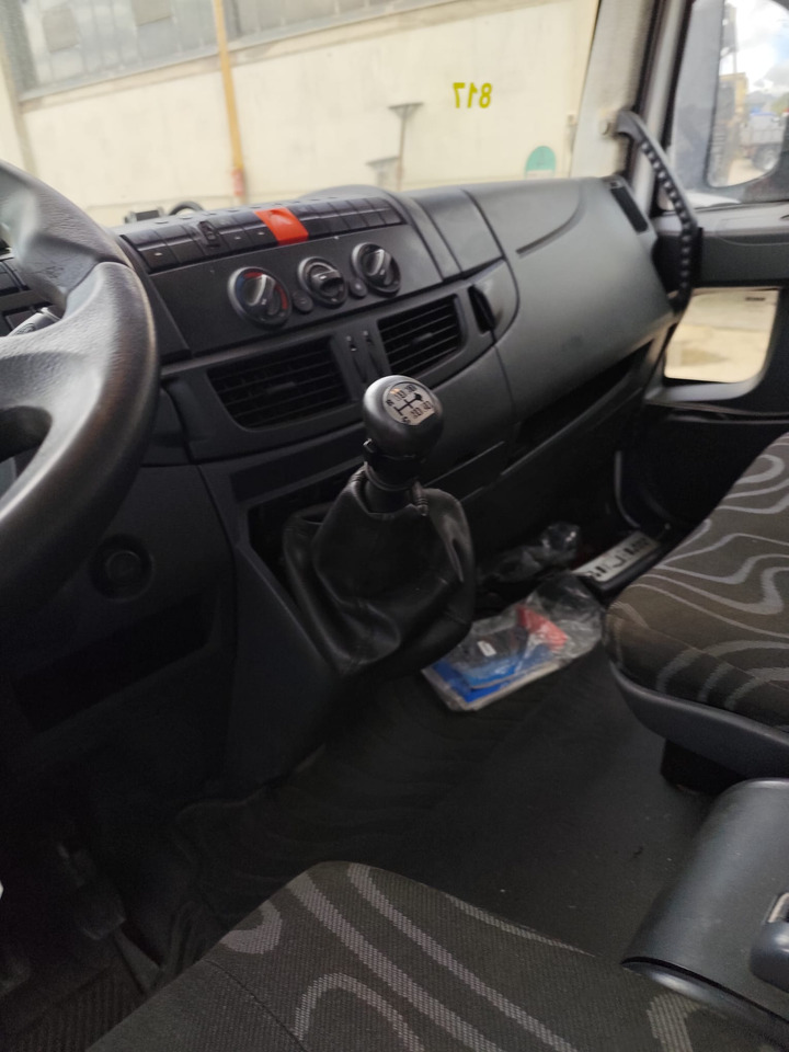 تأجير IVECO EUROCARGO 120E28 IVECO EUROCARGO 120E28: صورة 8 تأجير IVECO EUROCARGO 120E28 IVECO EUROCARGO 120E28: صورة 8