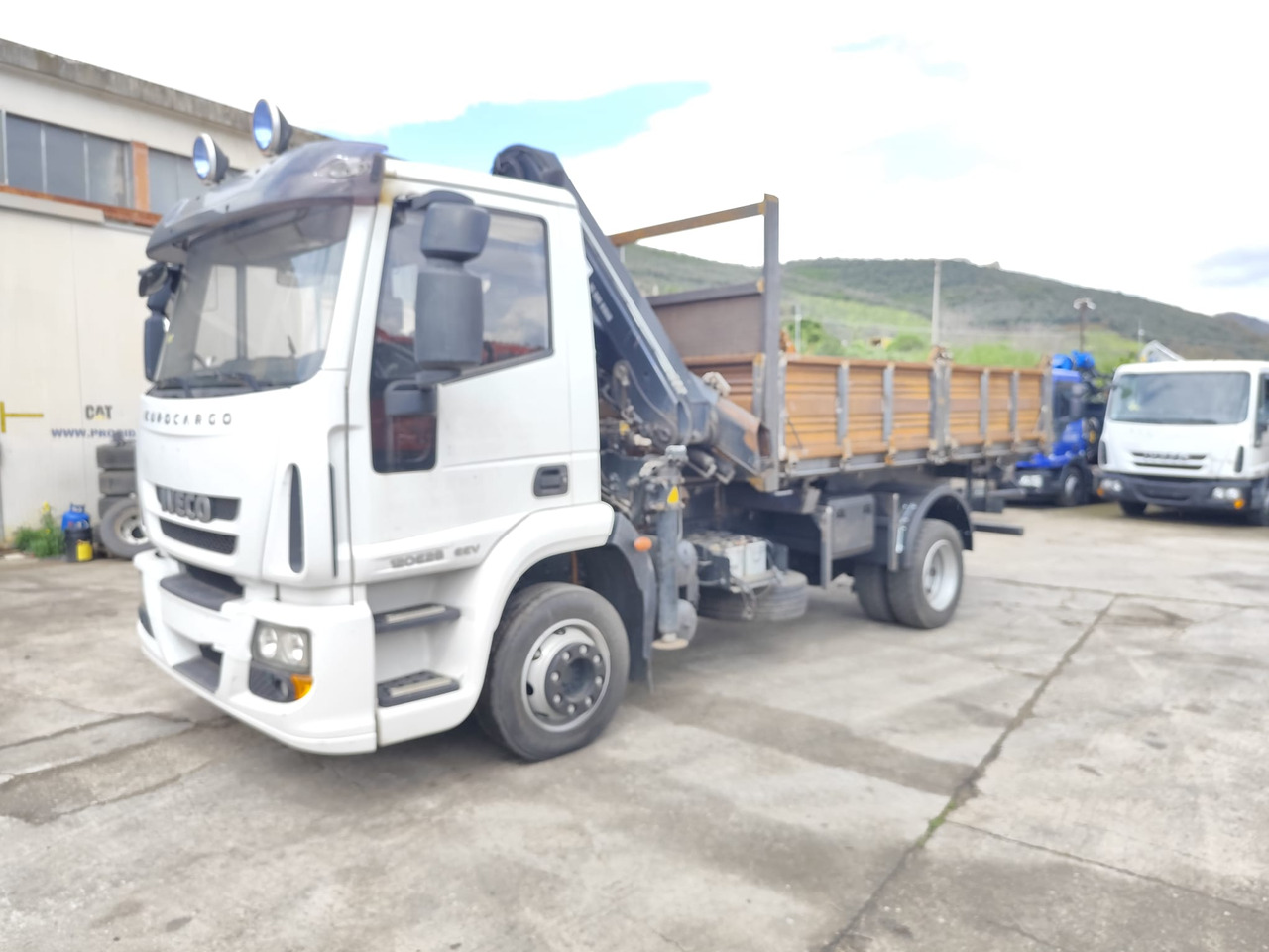 تأجير IVECO EUROCARGO 120E28 IVECO EUROCARGO 120E28: صورة 31 تأجير IVECO EUROCARGO 120E28 IVECO EUROCARGO 120E28: صورة 31