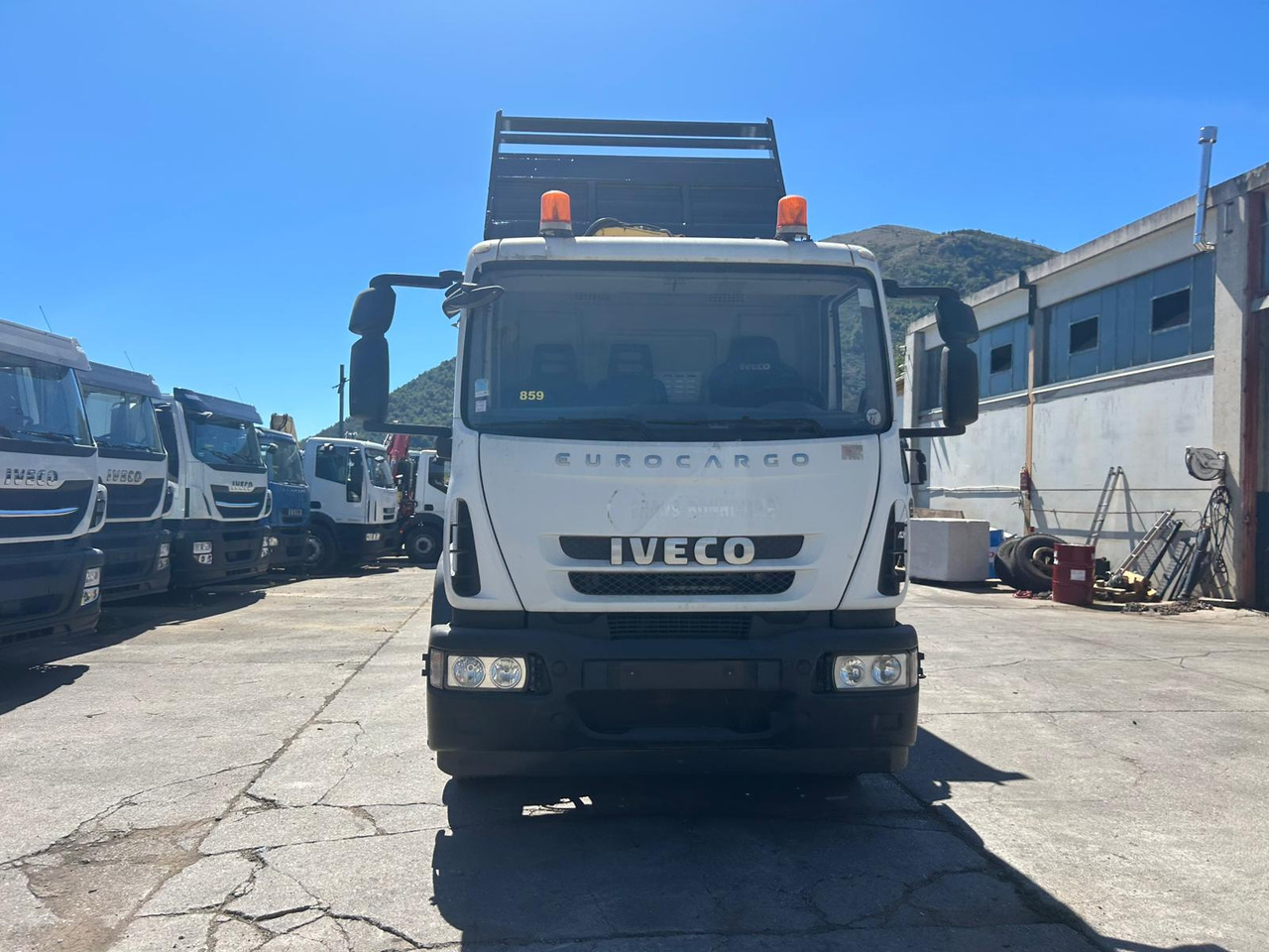 تأجير IVECO EUROCARGO 160E28 IVECO EUROCARGO 160E28: صورة 30