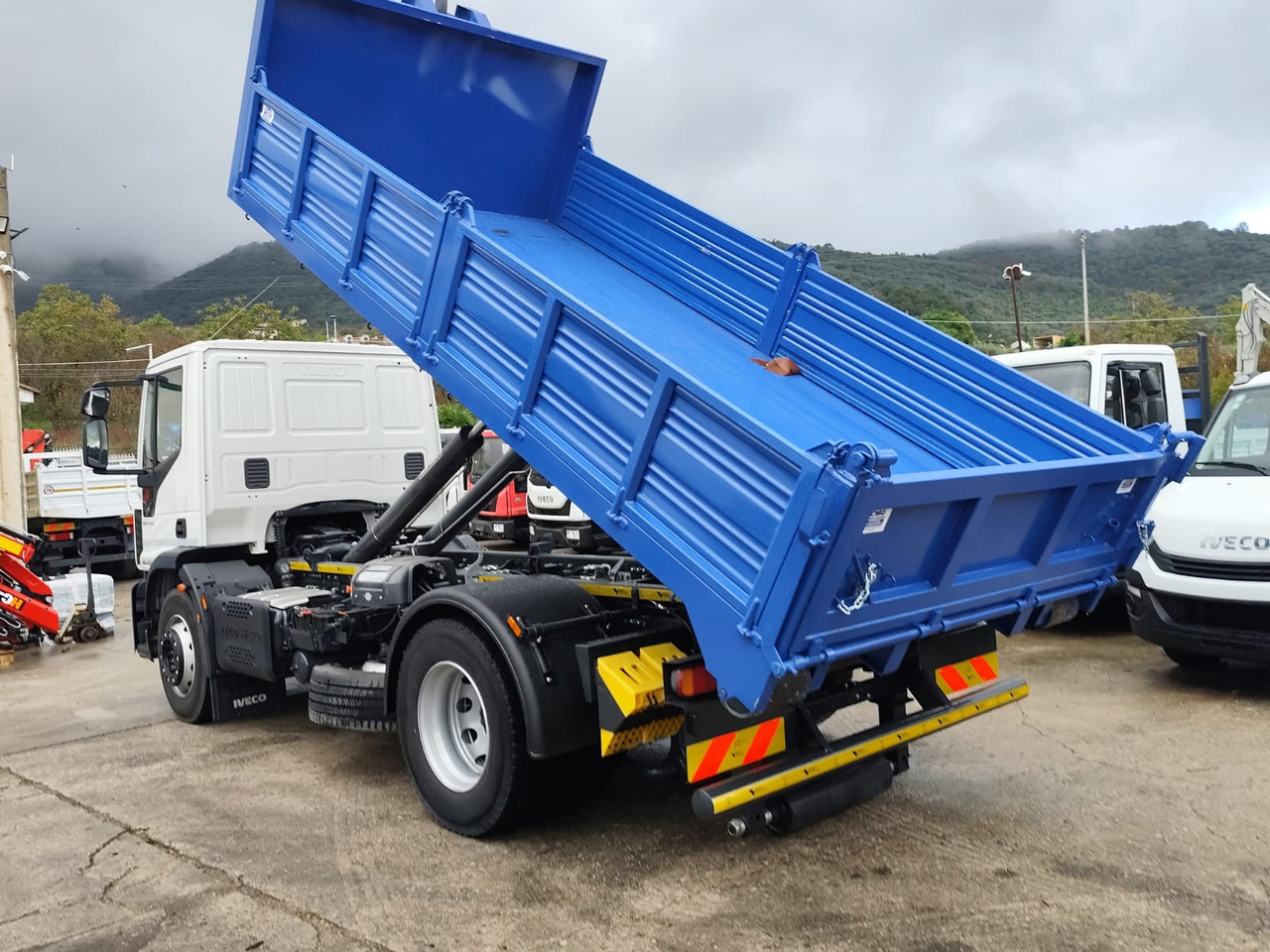 IVECO EUROCARGO 180-250 - شاحنة برافعة خطافية, شاحنة كرين: صورة 4 IVECO EUROCARGO 180-250 - شاحنة برافعة خطافية, شاحنة كرين: صورة 4