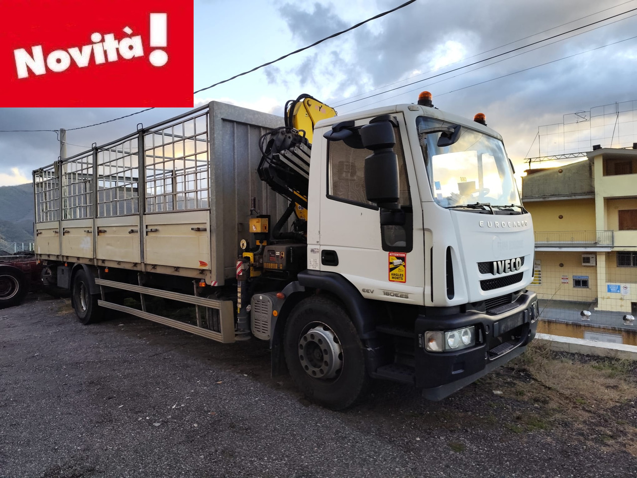 IVECO EUROCARGO 180E25 - شاحنة كرين, شاحنة كرين: صورة 1 IVECO EUROCARGO 180E25 - شاحنة كرين, شاحنة كرين: صورة 1