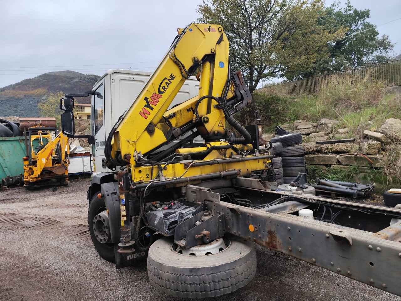 IVECO EUROCARGO 180E25 - شاحنة كرين, شاحنة كرين: صورة 2 IVECO EUROCARGO 180E25 - شاحنة كرين, شاحنة كرين: صورة 2