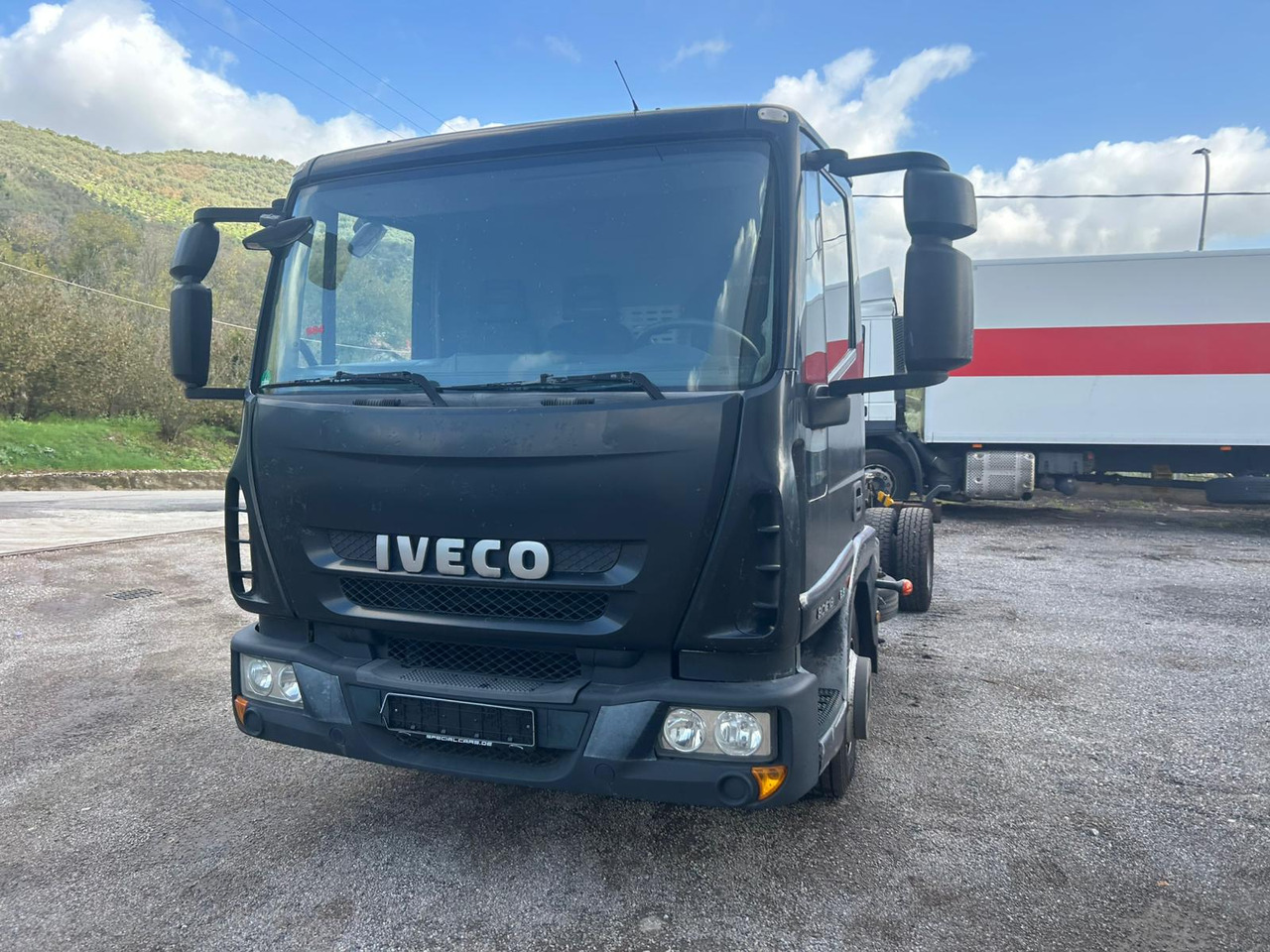 IVECO EUROCARGO 80E18 - شاحنات مسطحة, شاحنة قلاب: صورة 2 IVECO EUROCARGO 80E18 - شاحنات مسطحة, شاحنة قلاب: صورة 2
