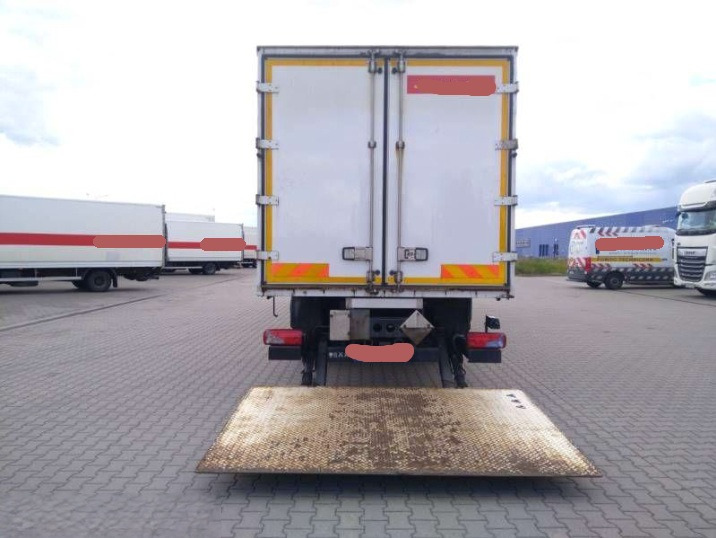 IVECO STRALIS AD 260S31 XP - شاحنة صندوقية: صورة 4 IVECO STRALIS AD 260S31 XP - شاحنة صندوقية: صورة 4