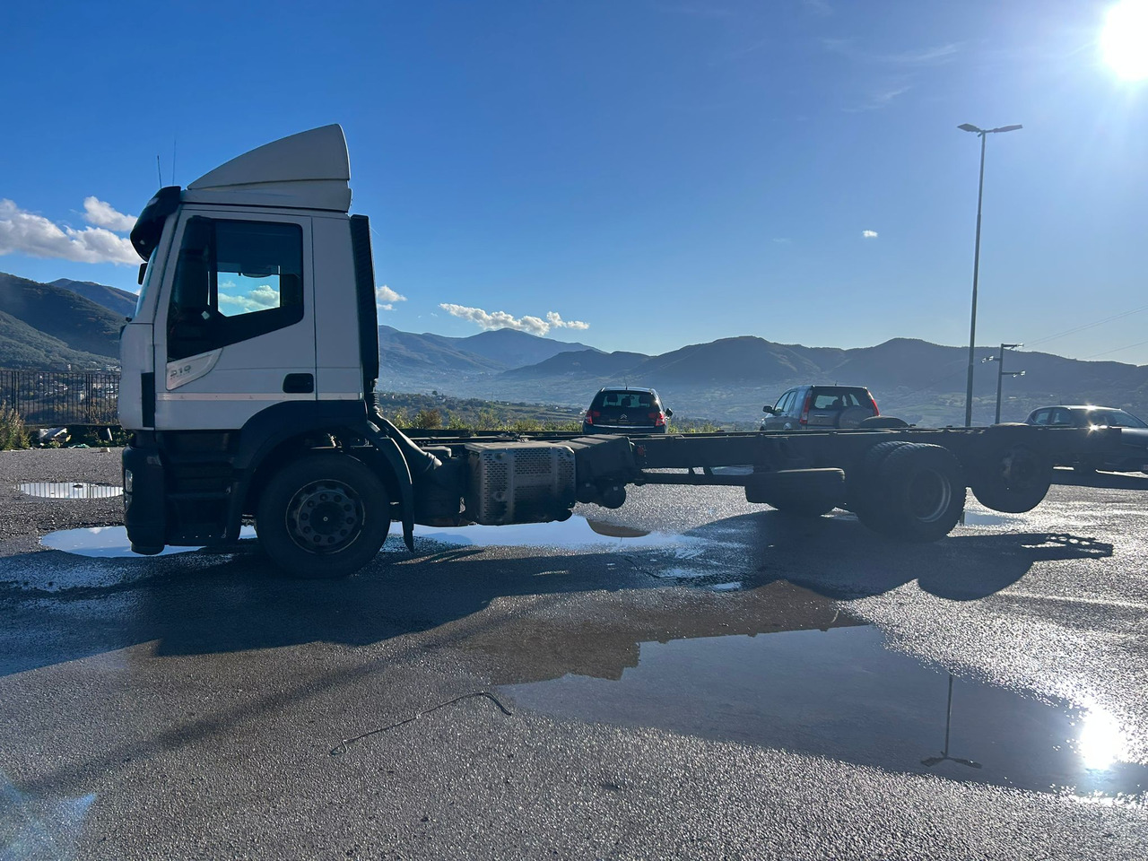 IVECO STRALIS AD 260S31 XP - شاحنة بهيكل معدني للمقصورة: صورة 3 IVECO STRALIS AD 260S31 XP - شاحنة بهيكل معدني للمقصورة: صورة 3