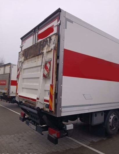 IVECO STRALIS AD 260S31 XP - شاحنة صندوقية: صورة 4 IVECO STRALIS AD 260S31 XP - شاحنة صندوقية: صورة 4