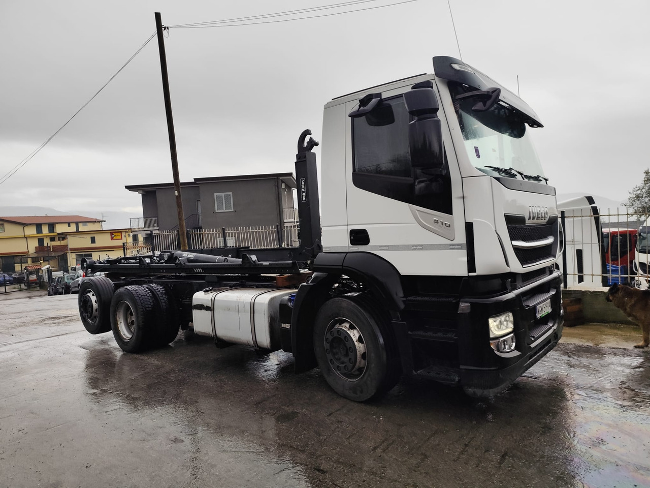 IVECO STRALIS AD 260S31 XP - شاحنة برافعة خطافية: صورة 1 IVECO STRALIS AD 260S31 XP - شاحنة برافعة خطافية: صورة 1
