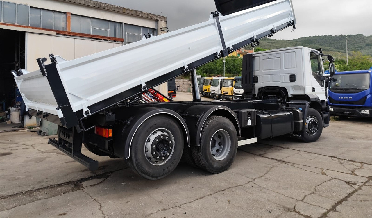 IVECO STRALIS AD 260S31 - شاحنة قلاب: صورة 5 IVECO STRALIS AD 260S31 - شاحنة قلاب: صورة 5