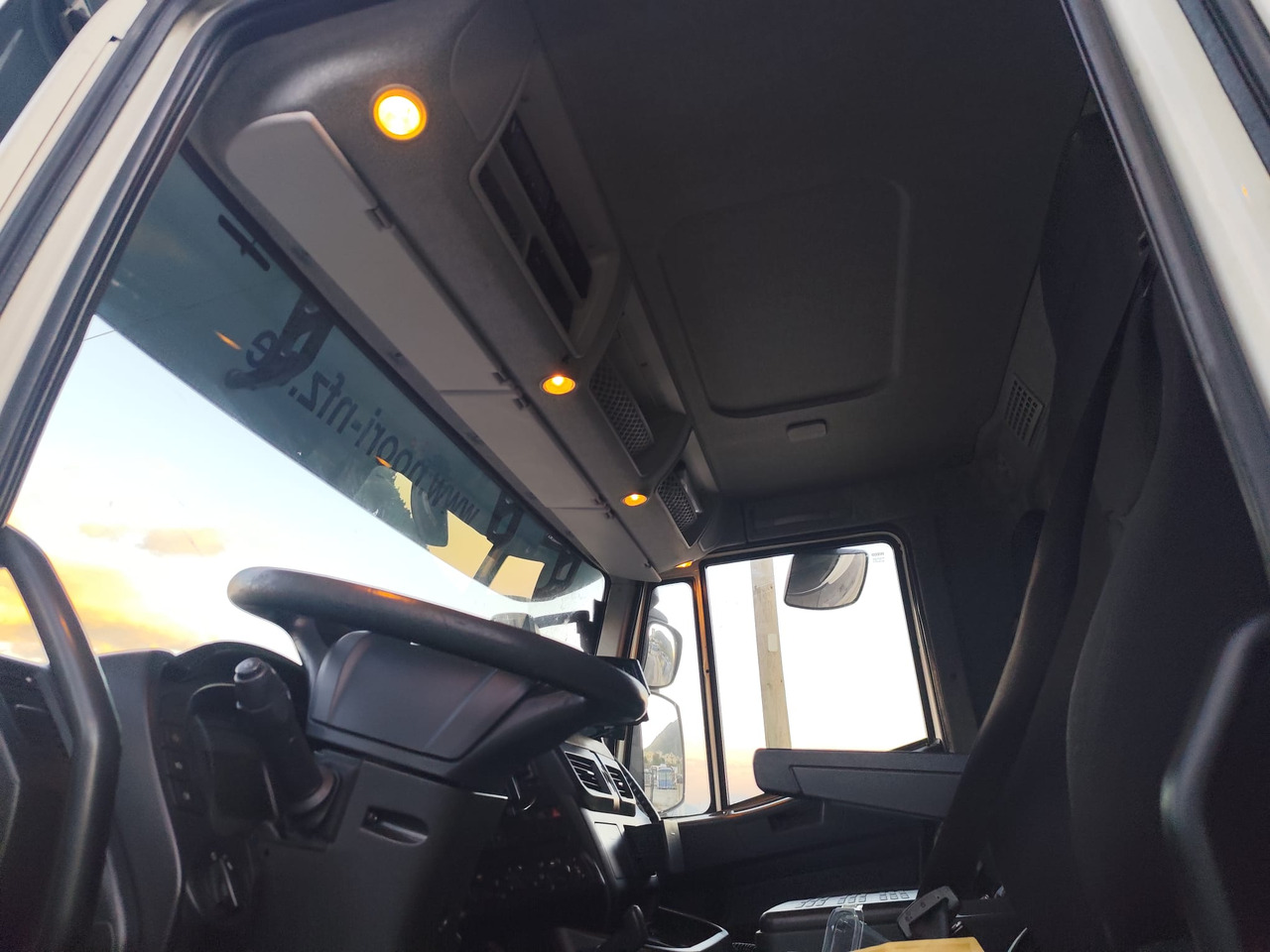 IVECO STRALIS AS 260S46 - شاحنات مسطحة: صورة 5 IVECO STRALIS AS 260S46 - شاحنات مسطحة: صورة 5