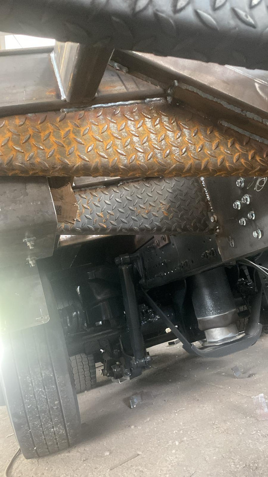 IVECO STRALIS AS 260S46 - شاحنات مسطحة: صورة 4 IVECO STRALIS AS 260S46 - شاحنات مسطحة: صورة 4