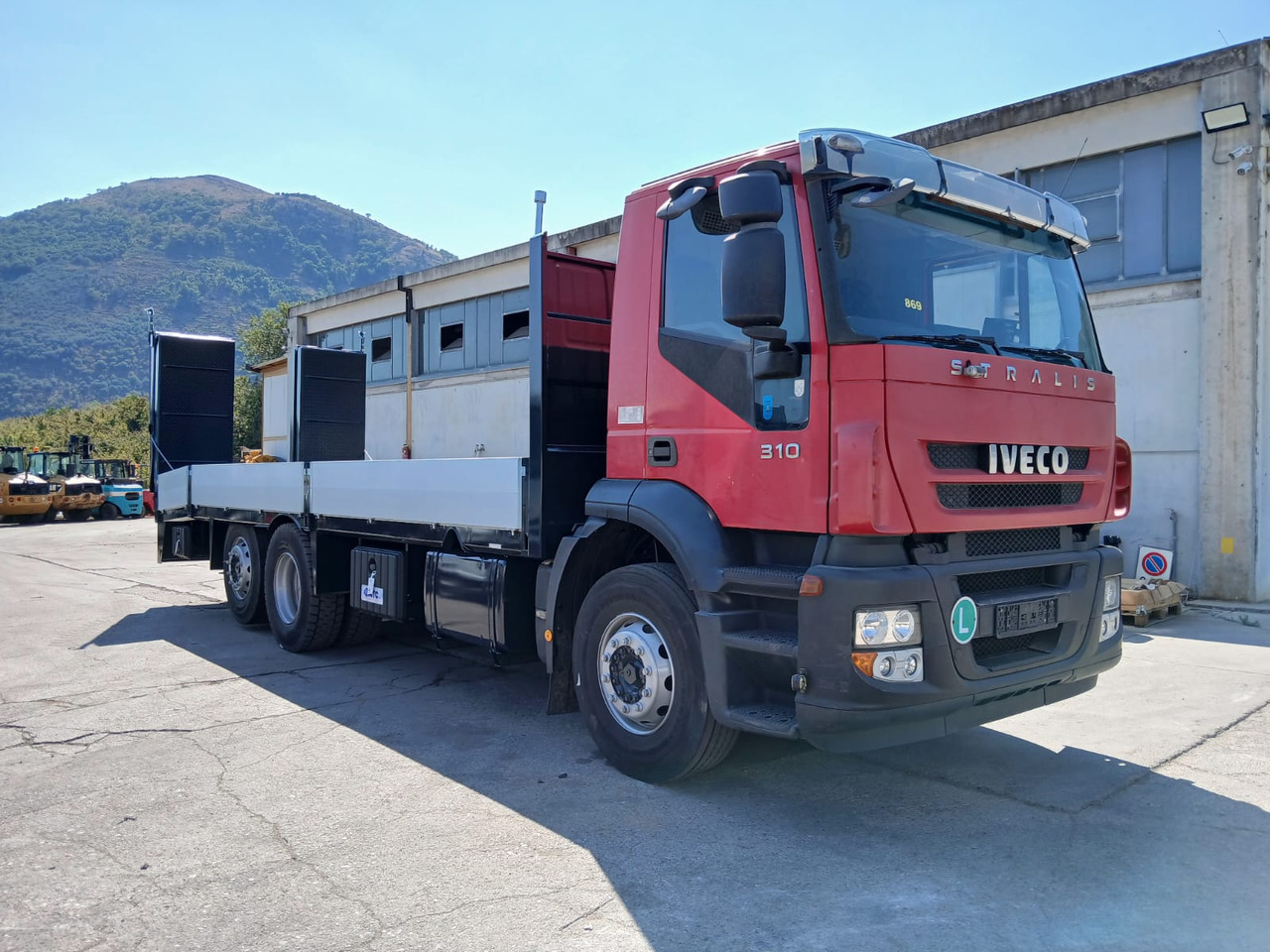 شاحنات مسطحة IVECO STRALIS CUBE 260S31: صورة 14 شاحنات مسطحة IVECO STRALIS CUBE 260S31: صورة 14