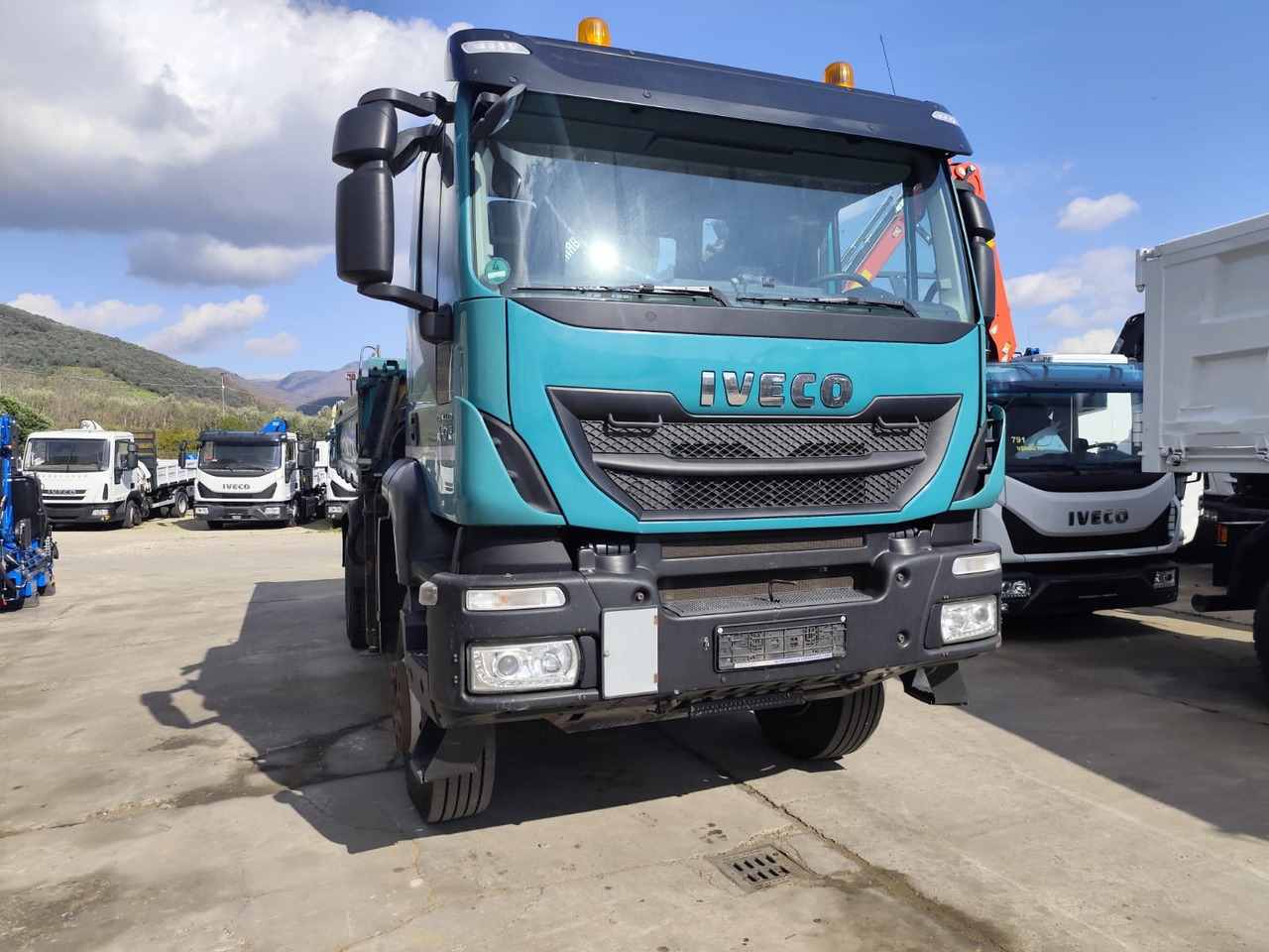 IVECO TRAKKER 190T41 - شاحنة كرين: صورة 4 IVECO TRAKKER 190T41 - شاحنة كرين: صورة 4