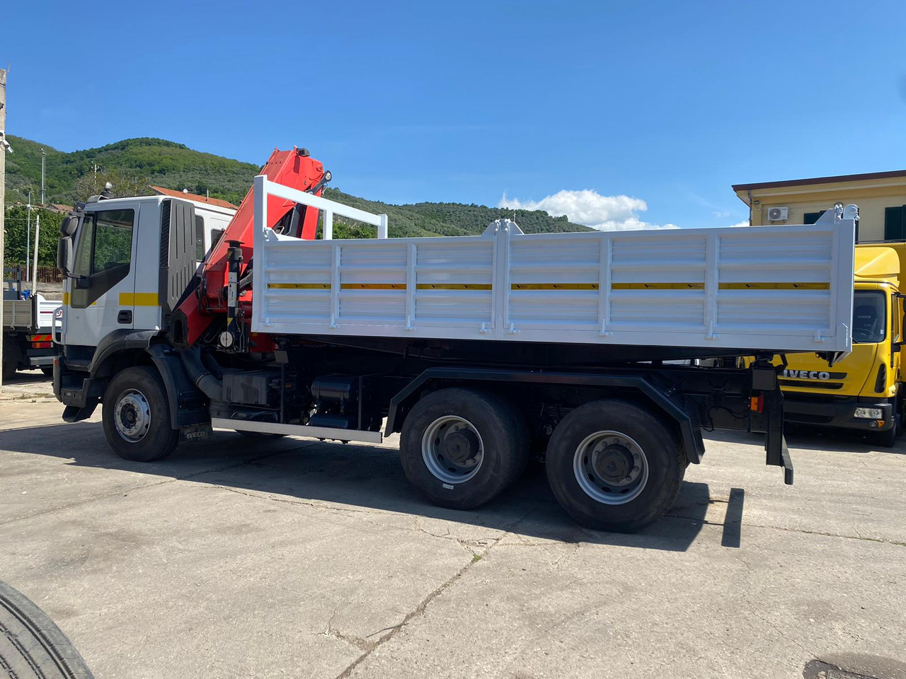 IVECO TRAKKER 260T36 - شاحنة كرين: صورة 2 IVECO TRAKKER 260T36 - شاحنة كرين: صورة 2