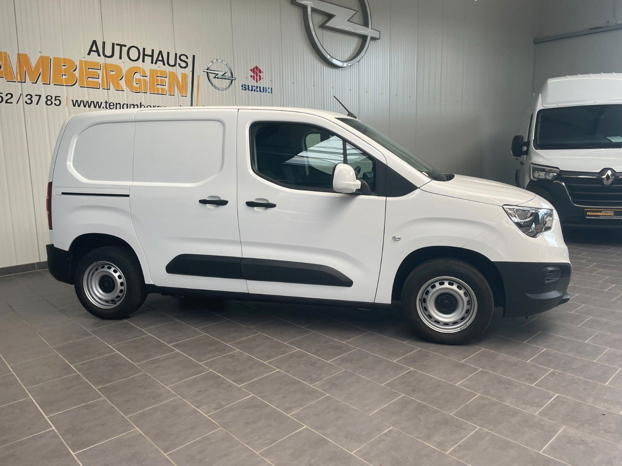 Opel Combo Cargo 3-Sitzer Klima Bluetooth PDC AHK - فان المدمجة: صورة 2 Opel Combo Cargo 3-Sitzer Klima Bluetooth PDC AHK - فان المدمجة: صورة 2