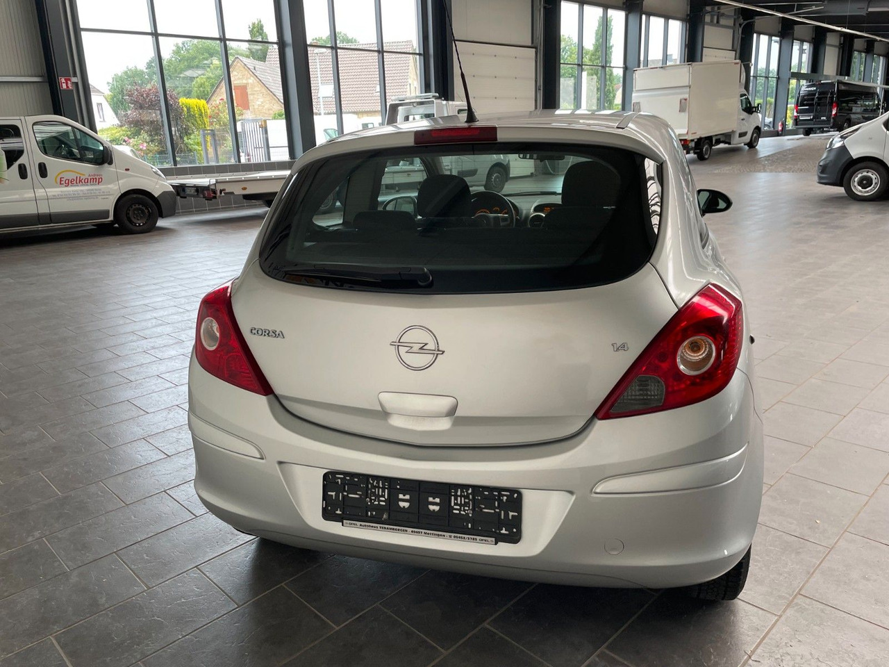 Opel Corsa D Edition Tüv Neu - سيارة: صورة 4 Opel Corsa D Edition Tüv Neu - سيارة: صورة 4