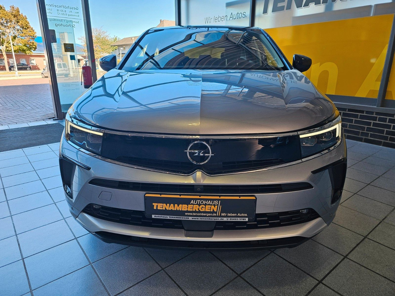 Opel Grandland (X) Elegance IntelliLux 360°Kamera ACC - سيارة دفع رباعي: صورة 2 Opel Grandland (X) Elegance IntelliLux 360°Kamera ACC - سيارة دفع رباعي: صورة 2