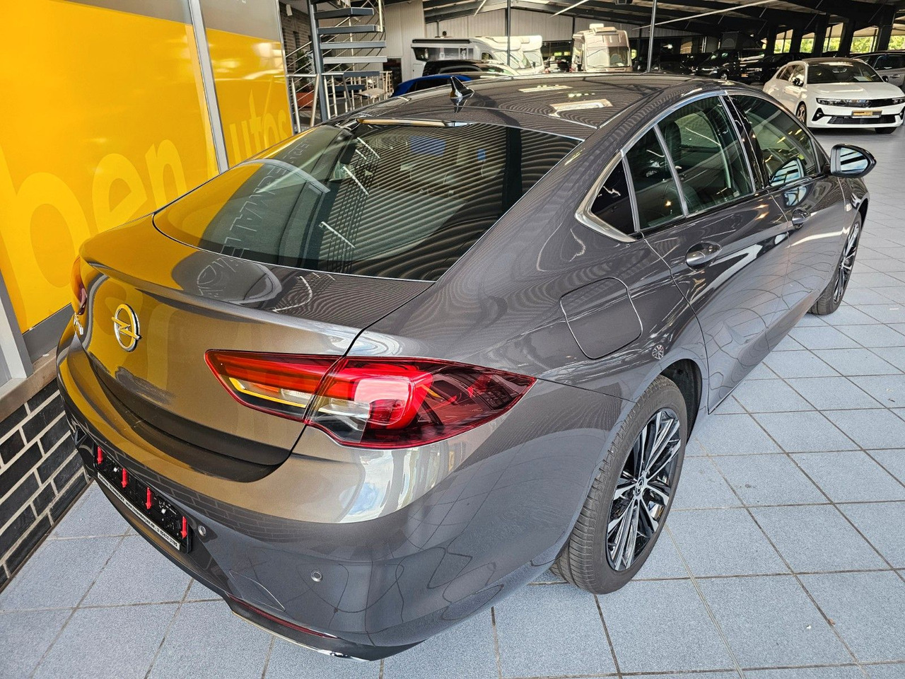 Opel Insignia B GS Elegance Memory Matrix SHZ Massage - سيدان: صورة 2 Opel Insignia B GS Elegance Memory Matrix SHZ Massage - سيدان: صورة 2