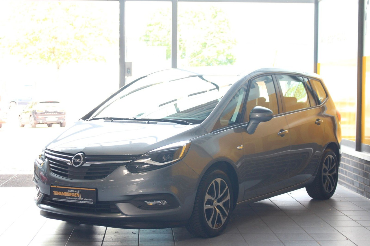 Opel Zafira C Business Edition S/S Kamera LED Navi - ميكروباص: صورة 4 Opel Zafira C Business Edition S/S Kamera LED Navi - ميكروباص: صورة 4