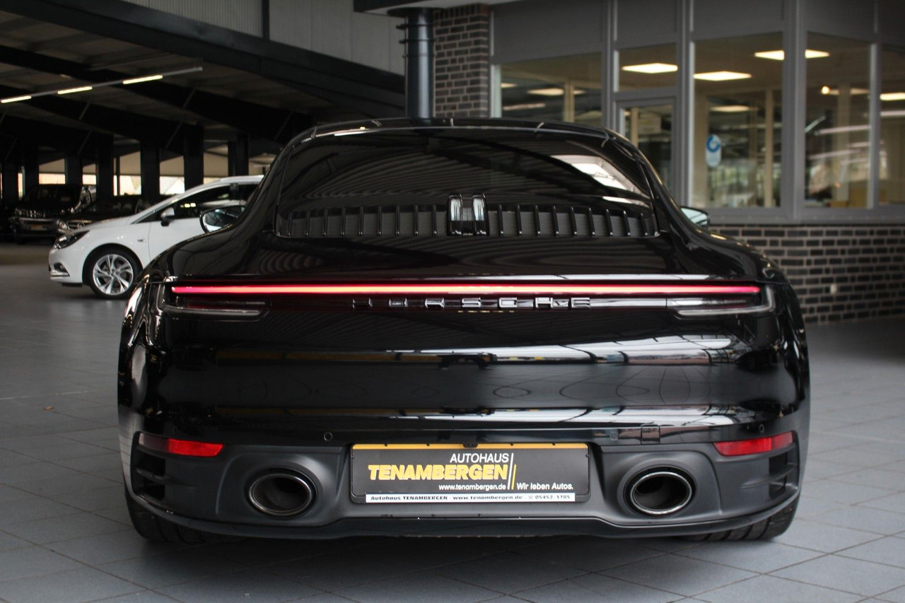Porsche 992 Carrera 4S Sport-Chrono Matrix-LED Bose - سيارة: صورة 5 Porsche 992 Carrera 4S Sport-Chrono Matrix-LED Bose - سيارة: صورة 5