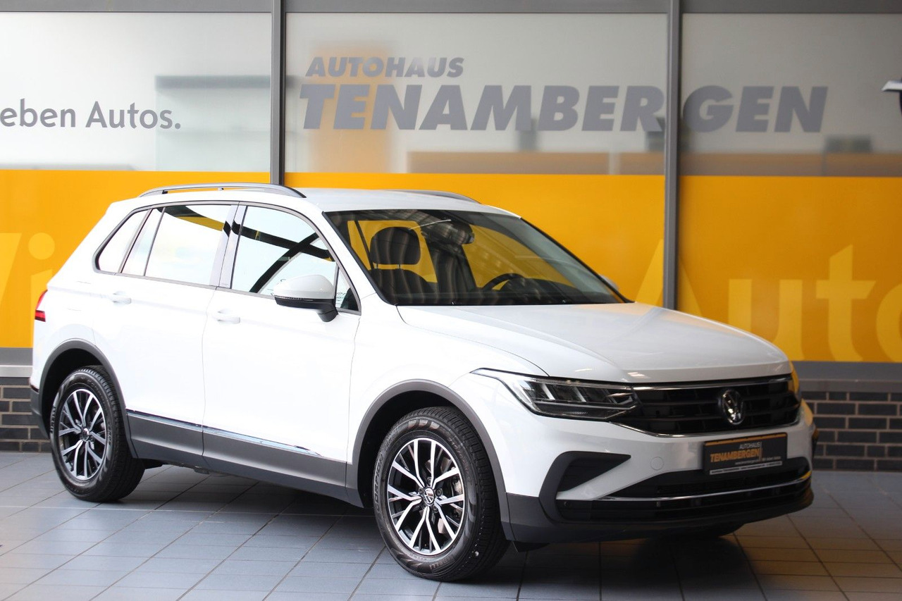 Volkswagen Tiguan Life DSG LED Kamera Navi AHK ACC - سيارة دفع رباعي: صورة 1 Volkswagen Tiguan Life DSG LED Kamera Navi AHK ACC - سيارة دفع رباعي: صورة 1