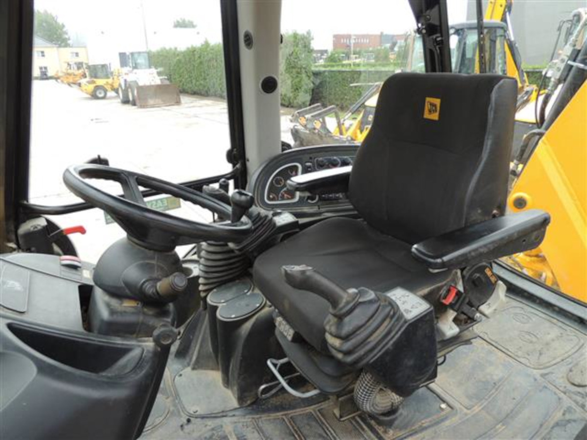 JCB 3CX - لودر ذو محراث خلفي/ باكهو: صورة 4 JCB 3CX - لودر ذو محراث خلفي/ باكهو: صورة 4