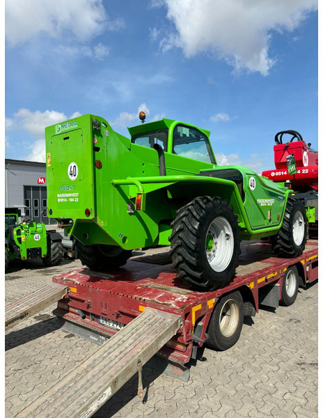 Merlo P 40.17 - آلة رفع ونقل تلسكوبية: صورة 2 Merlo P 40.17 - آلة رفع ونقل تلسكوبية: صورة 2