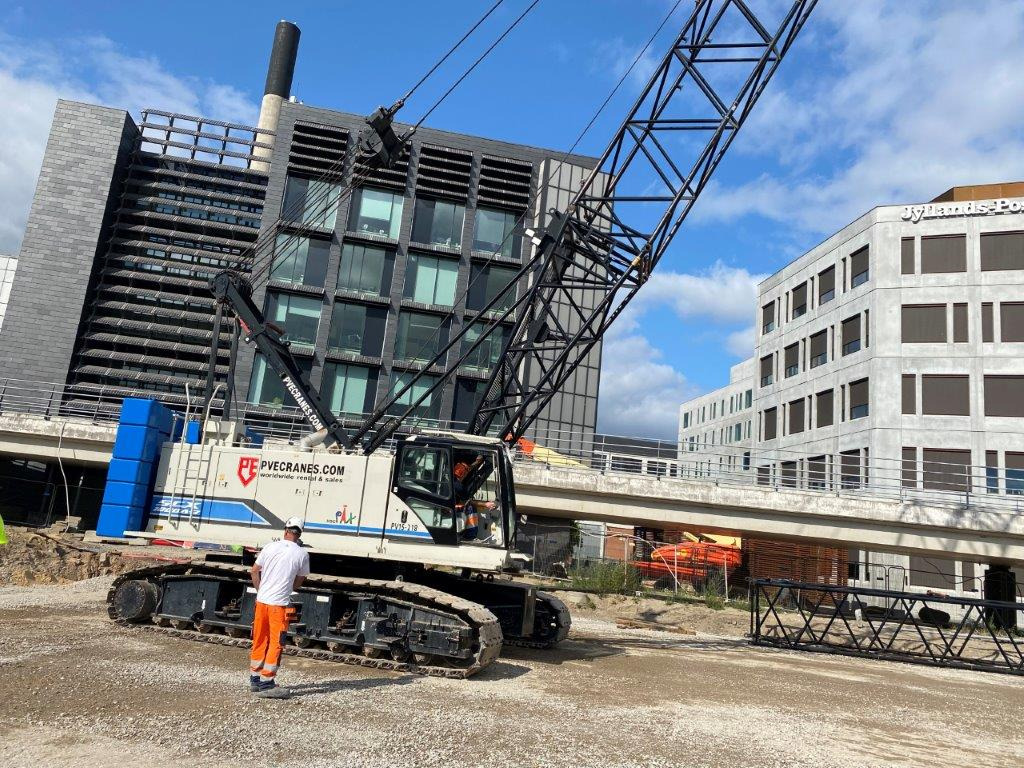 HITACHI SCX1000-3 - رافعة زاحفة: صورة 4 HITACHI SCX1000-3 - رافعة زاحفة: صورة 4