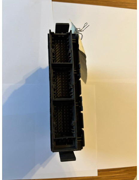 Scania COO8 - وحدة إي سي يو: صورة 2 Scania COO8 - وحدة إي سي يو: صورة 2