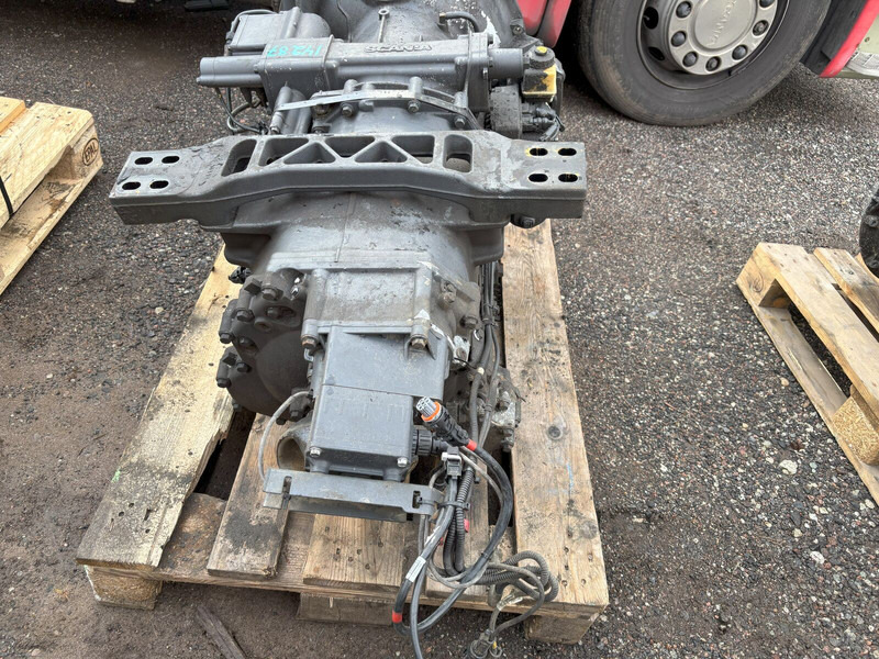 Scania GRS905 OPC5 - صندوق التروس: صورة 3 Scania GRS905 OPC5 - صندوق التروس: صورة 3