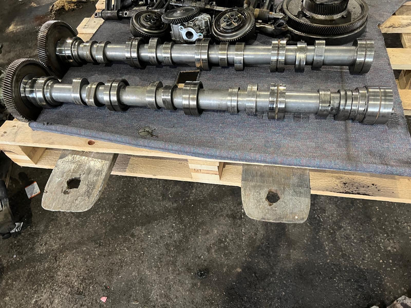 Scania LH - عمود كامات: صورة 1 Scania LH - عمود كامات: صورة 1