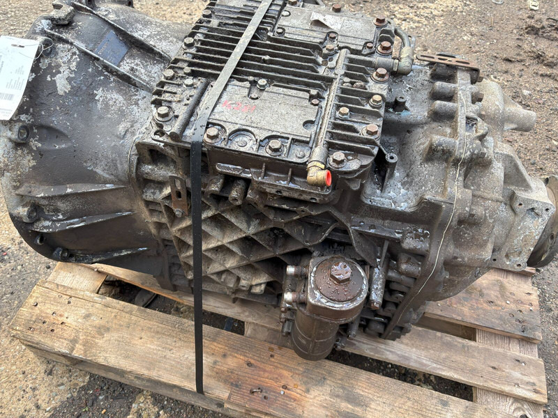 Volvo ATO3112D - صندوق التروس: صورة 1 Volvo ATO3112D - صندوق التروس: صورة 1