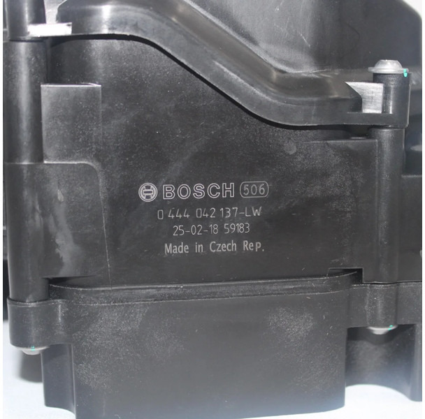 DAF XF106 Ad Blue Pomp 1819797 Nieuw - نظام الوقود - شاحنة: صورة 3 DAF XF106 Ad Blue Pomp 1819797 Nieuw - نظام الوقود - شاحنة: صورة 3