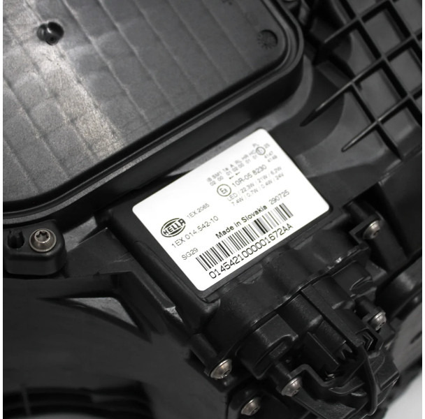 Scania NGS Koplamp Rechts 2674391 | 3148186 Nieuw - المصابيح الأمامية - شاحنة: صورة 4 Scania NGS Koplamp Rechts 2674391 | 3148186 Nieuw - المصابيح الأمامية - شاحنة: صورة 4