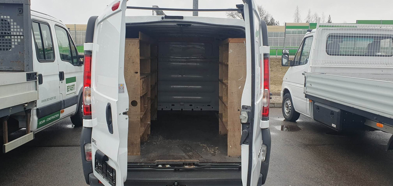 Opel Vivaro - فان المدمجة: صورة 5 Opel Vivaro - فان المدمجة: صورة 5