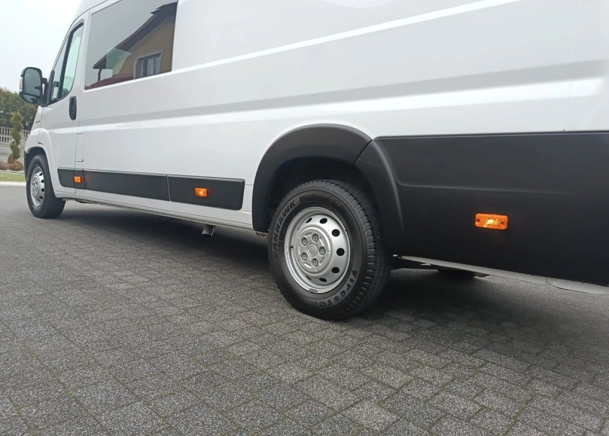 الشاحنات الصغيرة كابينة مزدوجة Fiat Ducato Max Brygadowy 7-osobowy 2.3 180ps.: صورة 12